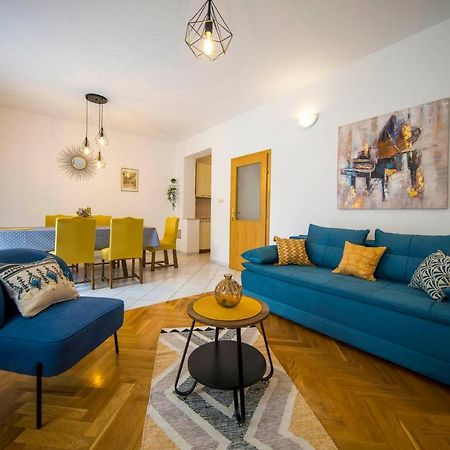3 Bedroom Apartment Antonio Kaštela Kültér fotó
