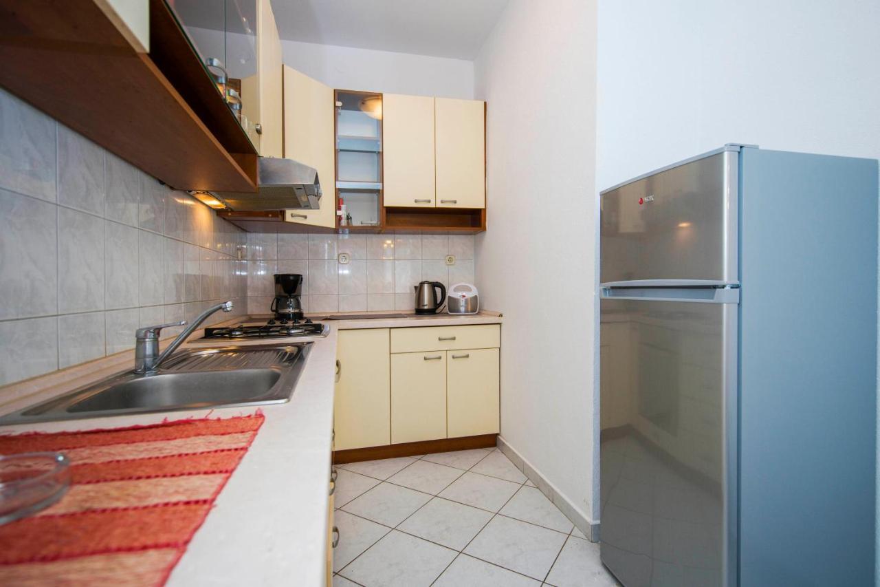 3 Bedroom Apartment Antonio Kaštela Kültér fotó