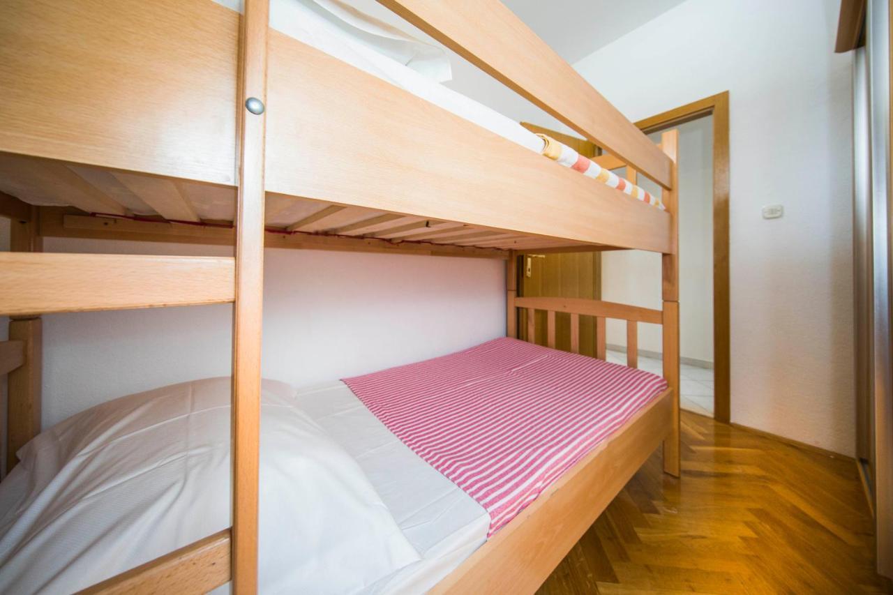 3 Bedroom Apartment Antonio Kaštela Kültér fotó