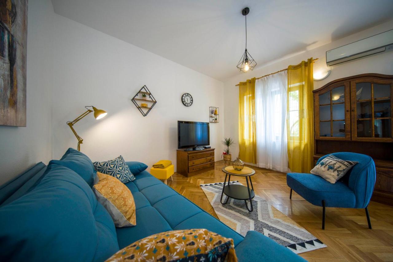 3 Bedroom Apartment Antonio Kaštela Kültér fotó