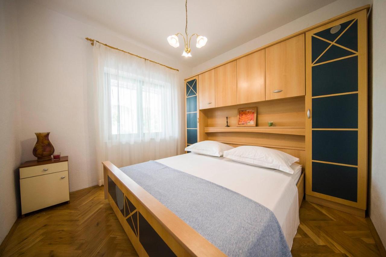 3 Bedroom Apartment Antonio Kaštela Kültér fotó