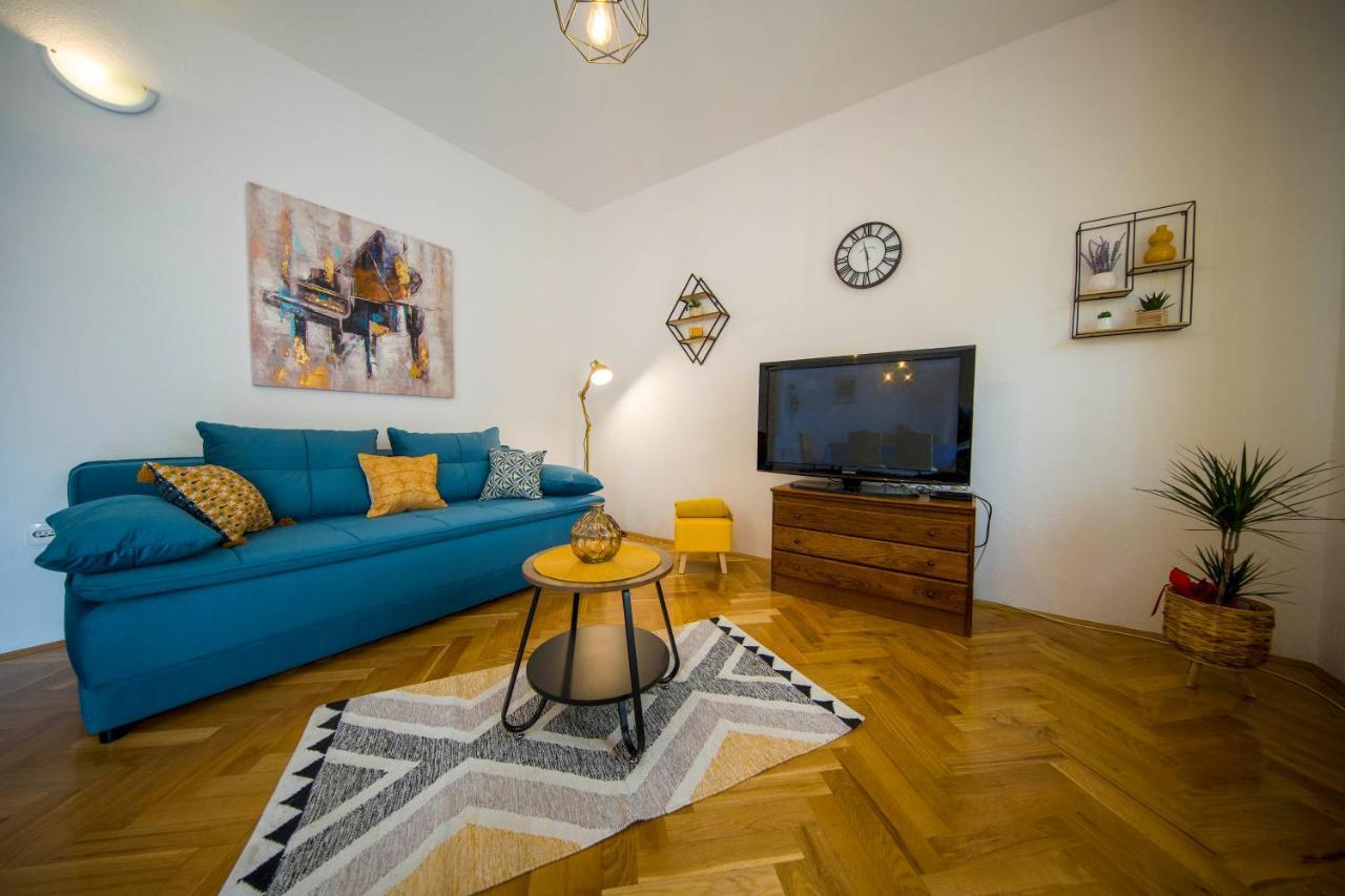 3 Bedroom Apartment Antonio Kaštela Kültér fotó